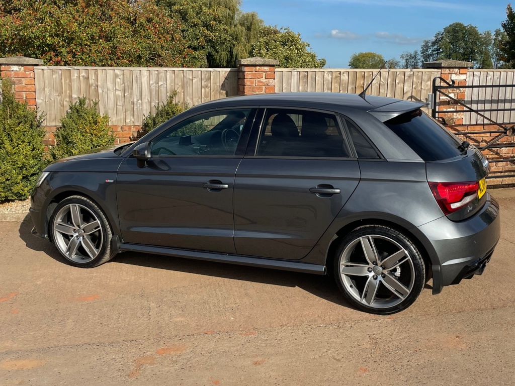 Audi A1 S-Line 1.6 TDi
