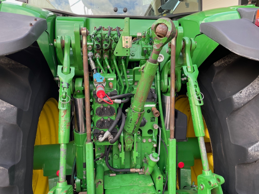 John Deere 7930