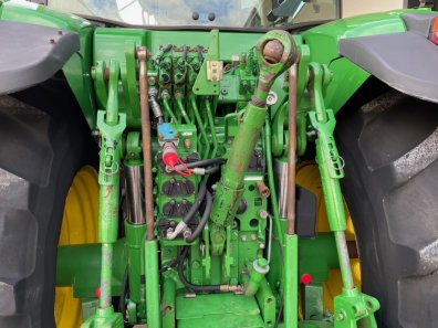 John Deere 7930