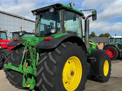 John Deere 7930