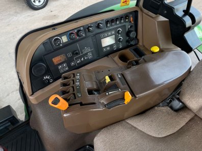 John Deere 7930