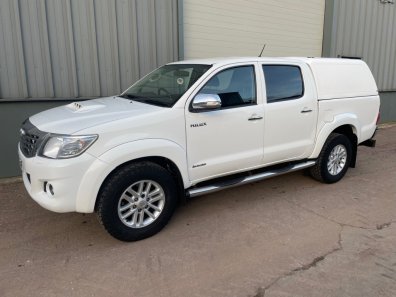 Toyota Hilux 3.0 LT Invincible