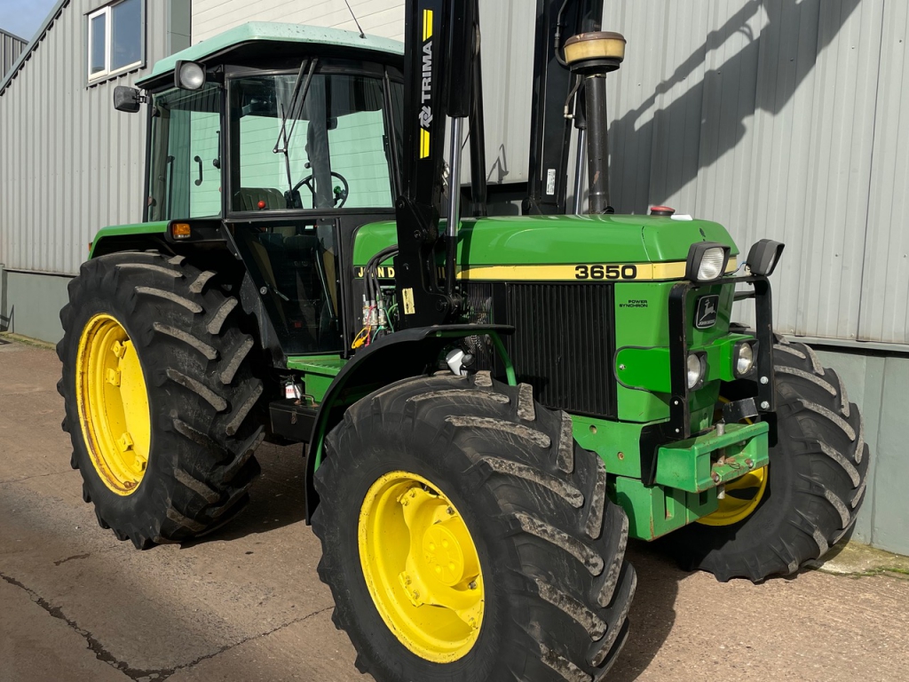 John Deere 3650