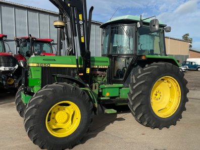 John Deere 3650