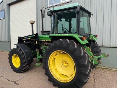 John Deere 3650