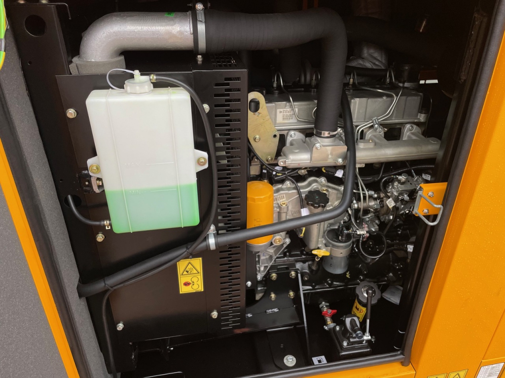 JCB G115QS generator