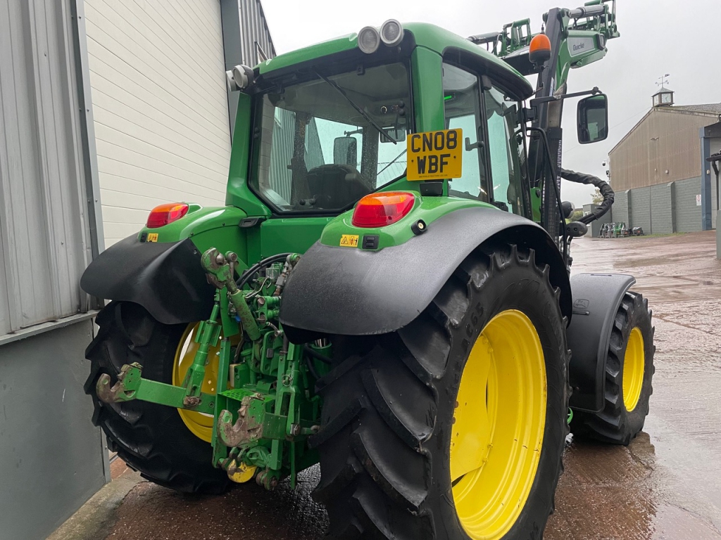 John Deere 6330