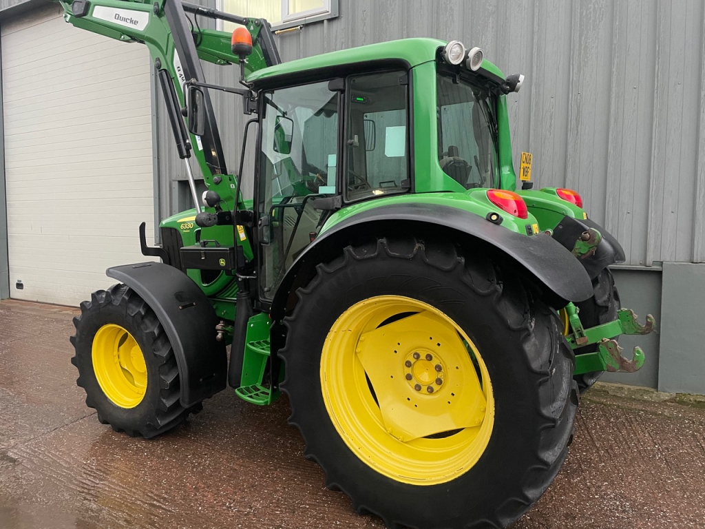 John Deere 6330