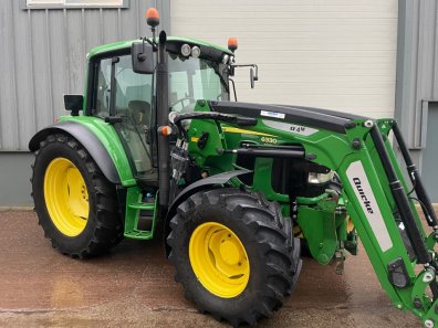 John Deere 6330