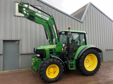 John Deere 6330
