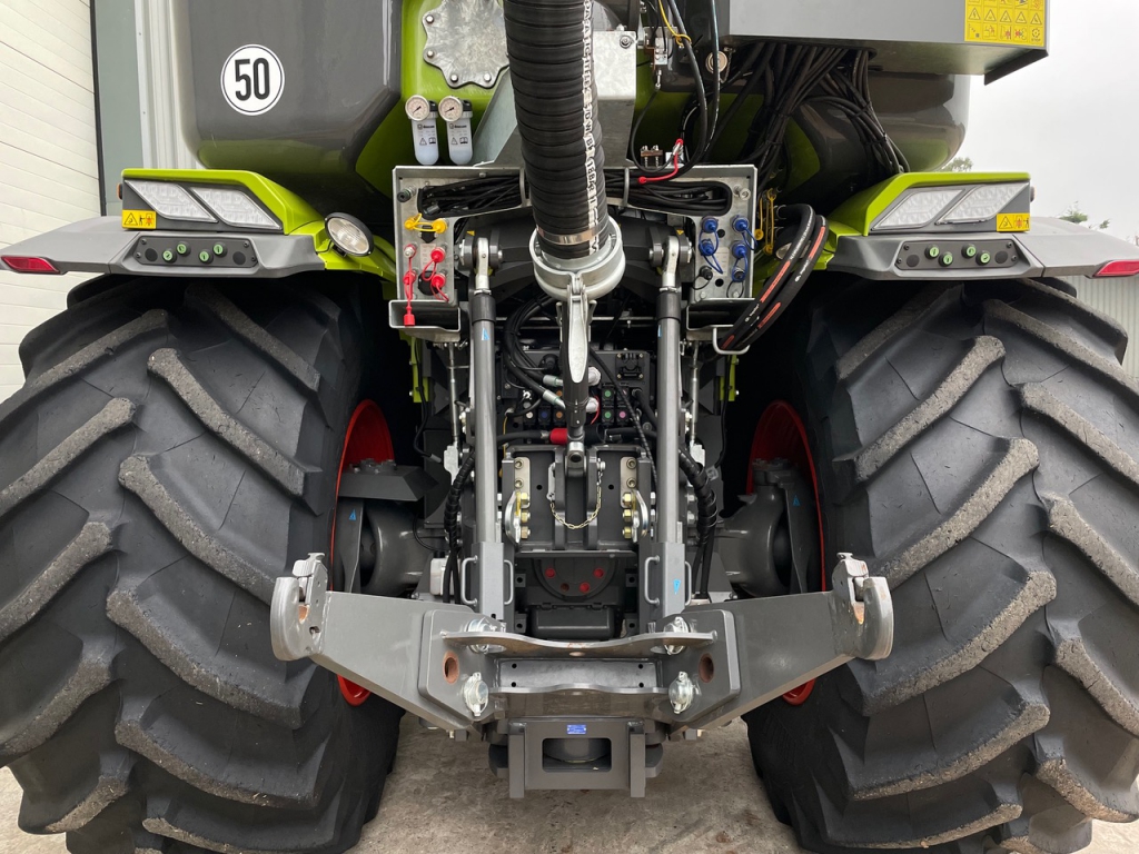 Claas Xerion 4200 Saddle Trac