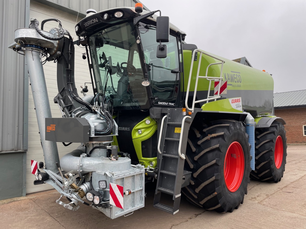 Claas Xerion 4200 Saddle Trac
