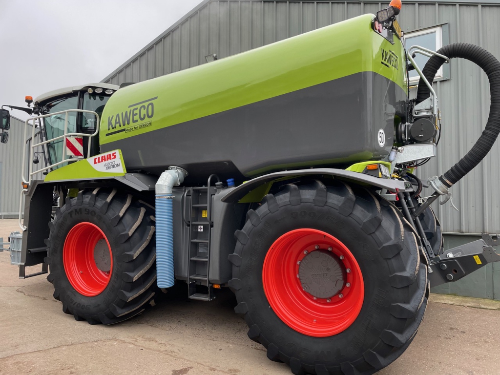 Claas Xerion 4200 Saddle Trac