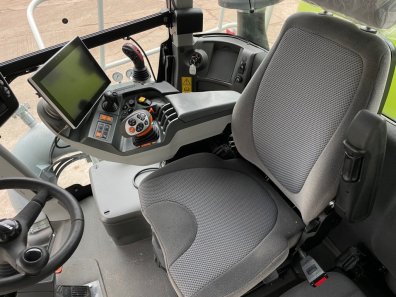 Claas Xerion 4200 Saddle Trac