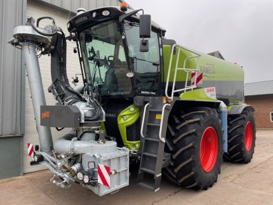 Claas Xerion 4200 Saddle Trac