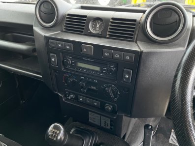 Land Rover 110 Utility XS 2.4 Diesel