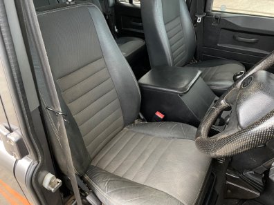 Land Rover 110 Utility XS 2.4 Diesel