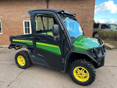 John Deere XUV 865M Gator