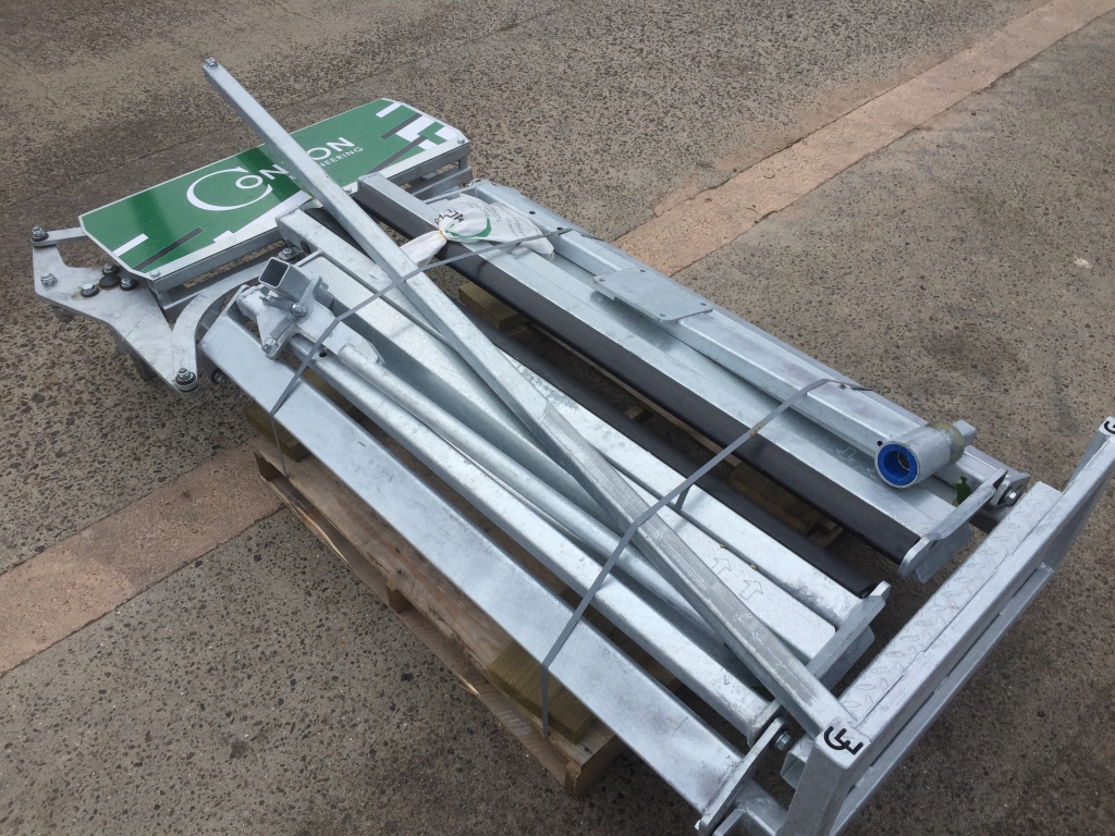 Condon Engineering Warrior head gate