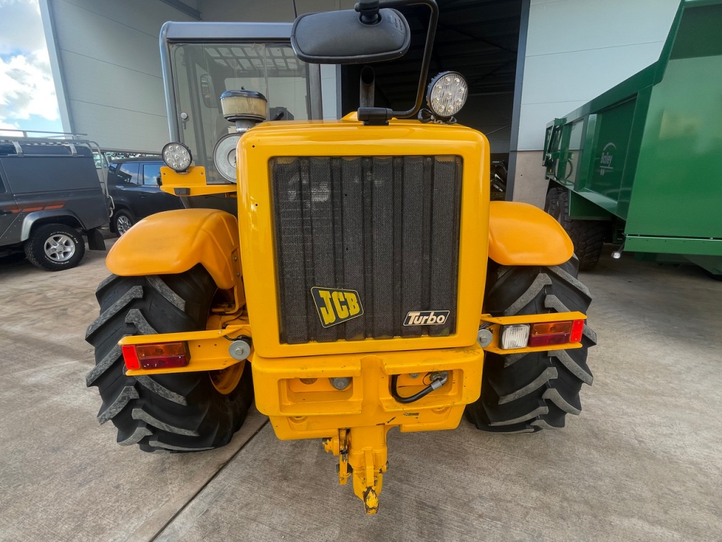 JCB 526S
