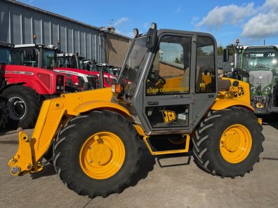 JCB 526S