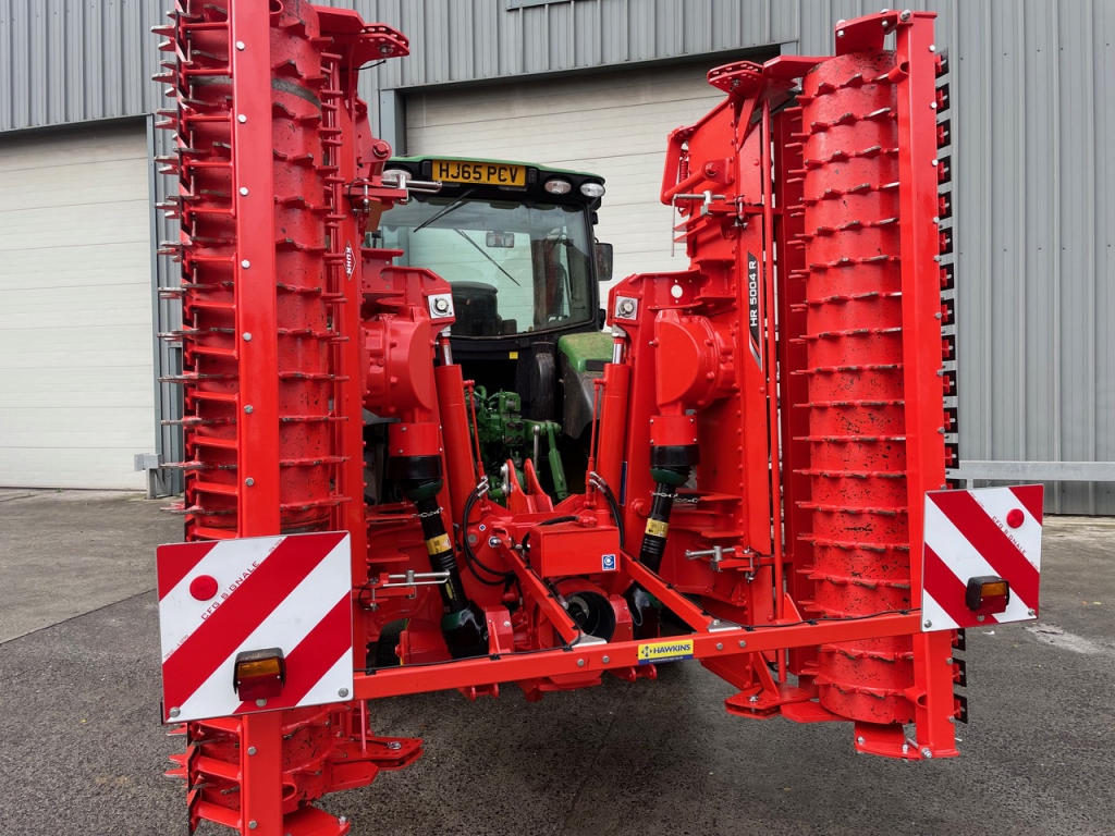 Kuhn HR5004 hydraulic folding power harrow