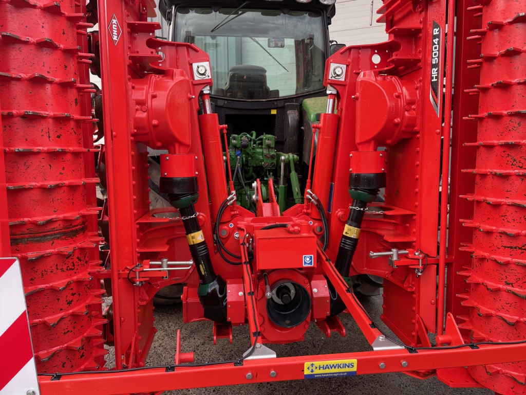 Kuhn HR5004 hydraulic folding power harrow