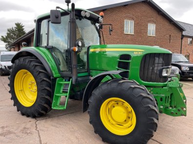 John Deere 6630