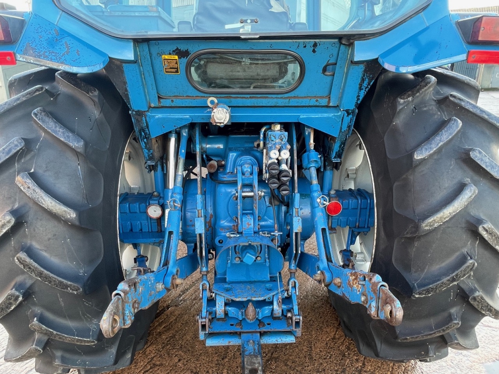 Ford 5610