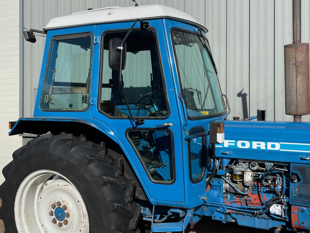 Ford 5610