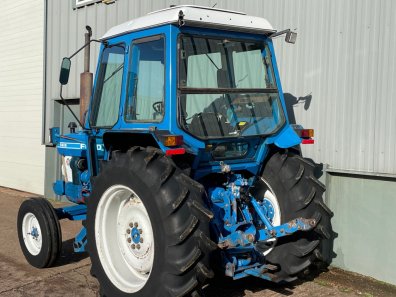 Ford 5610
