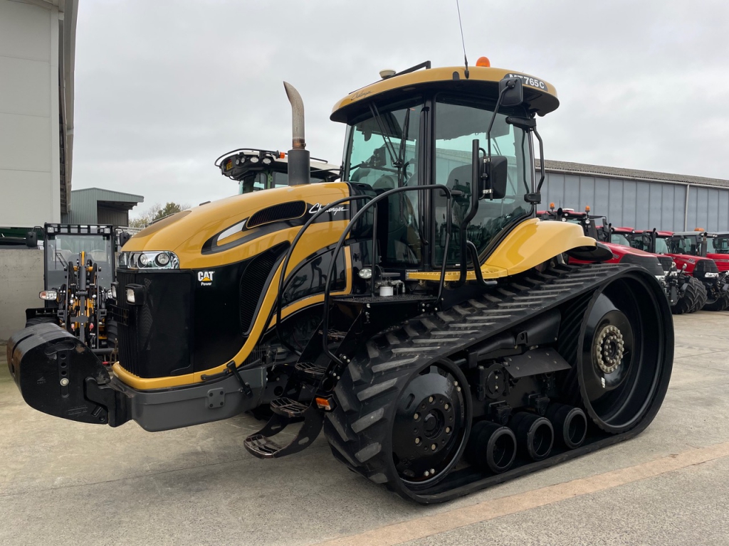 CAT MT765C