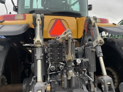CAT MT765C