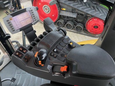 CAT MT765C