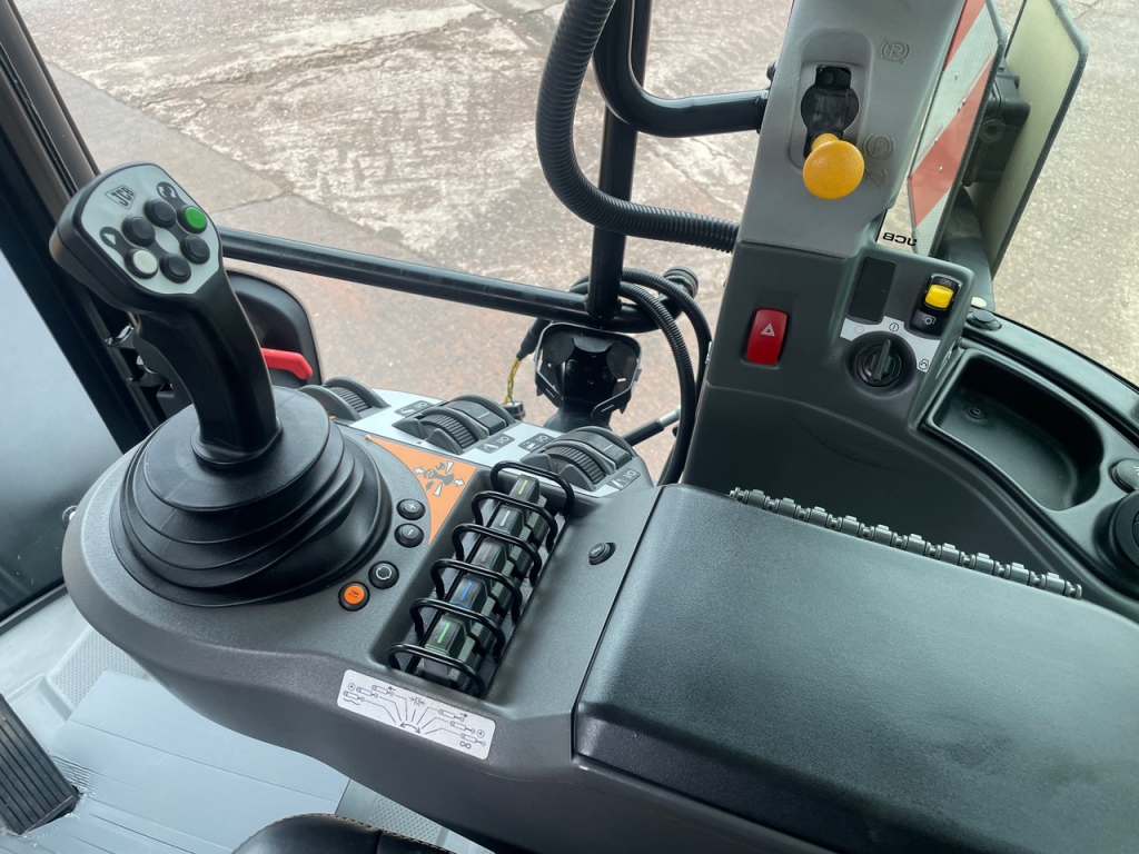 JCB 4220 Fastrac