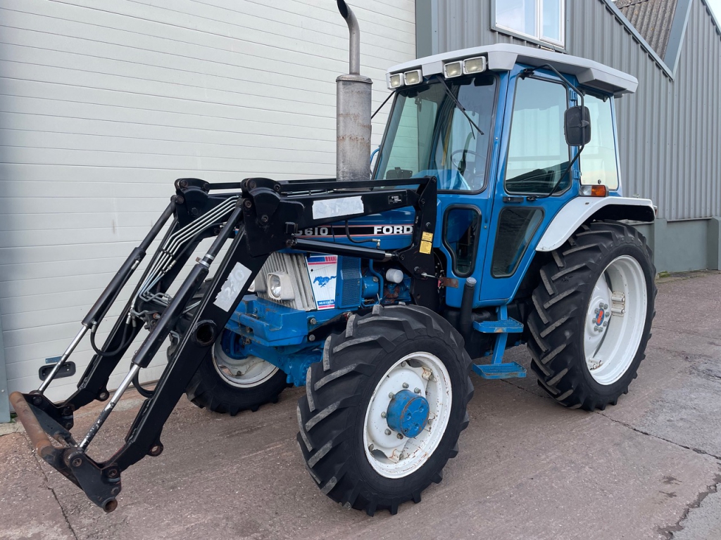Ford 5610 SuperQ