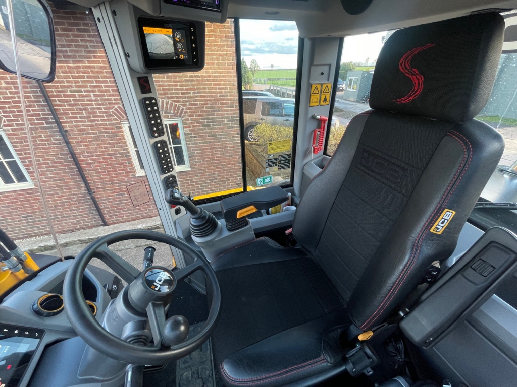 JCB 419S