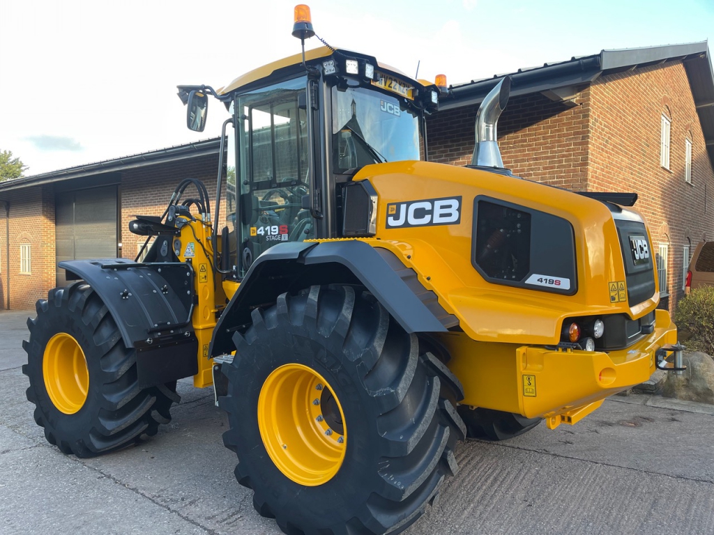 JCB 419S