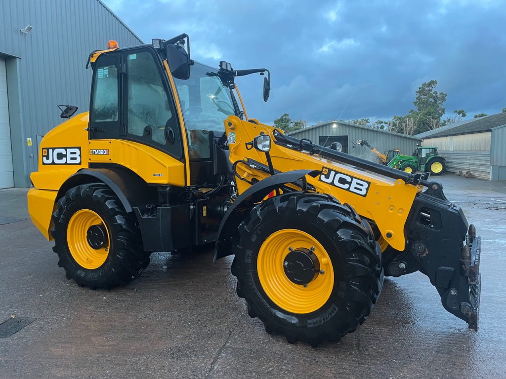 JCB 320S