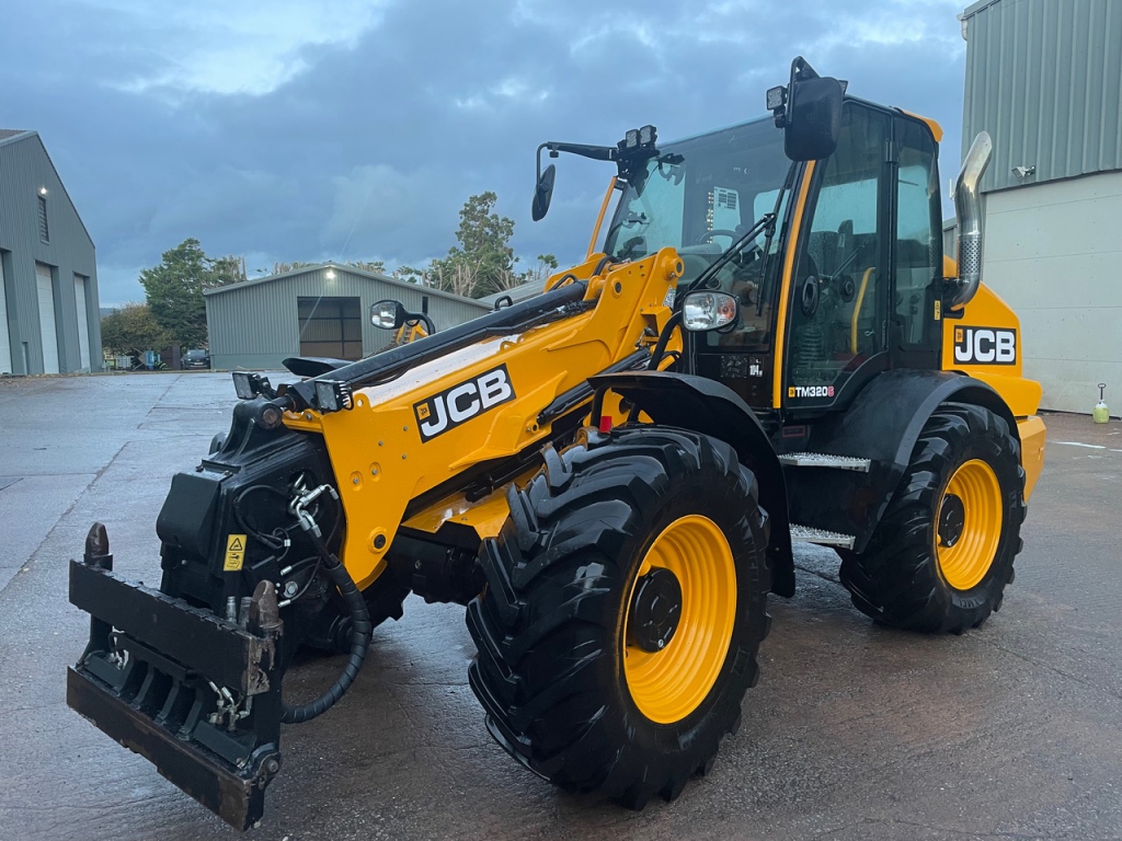 JCB 320S
