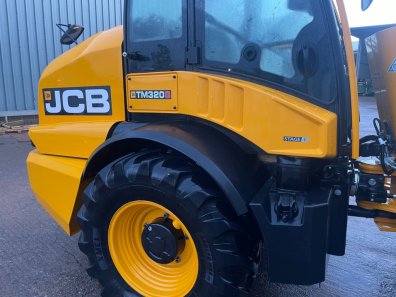 JCB 320S
