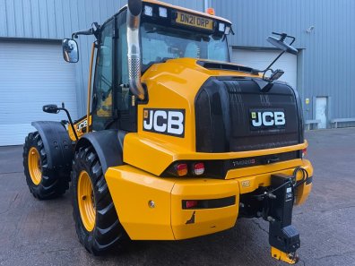 JCB 320S