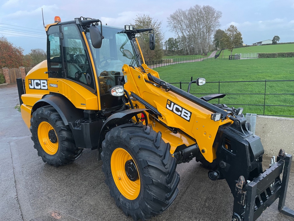 JCB 320S