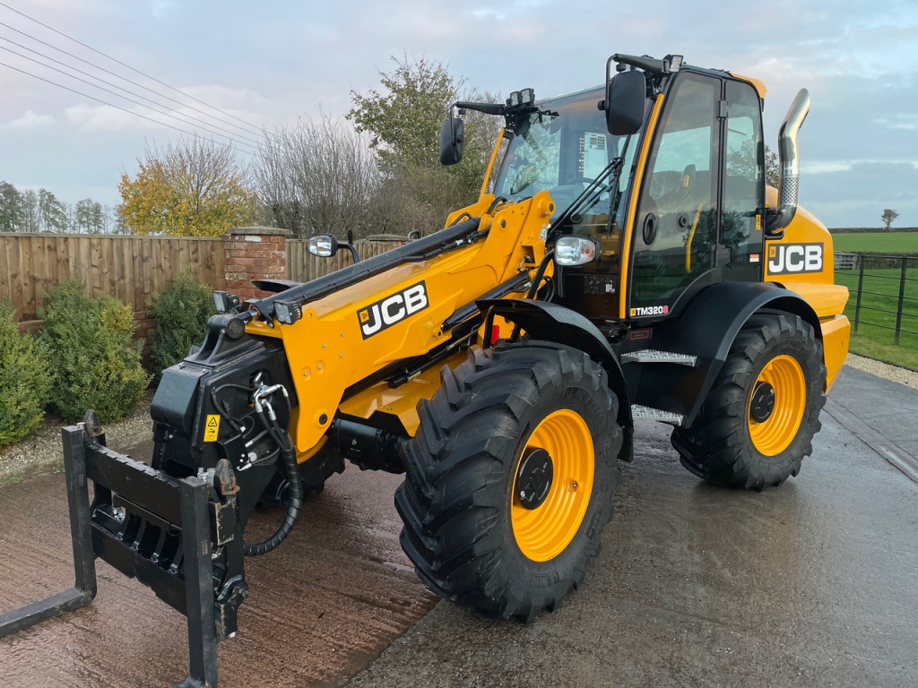 JCB 320S
