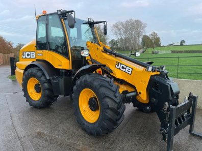 JCB 320S