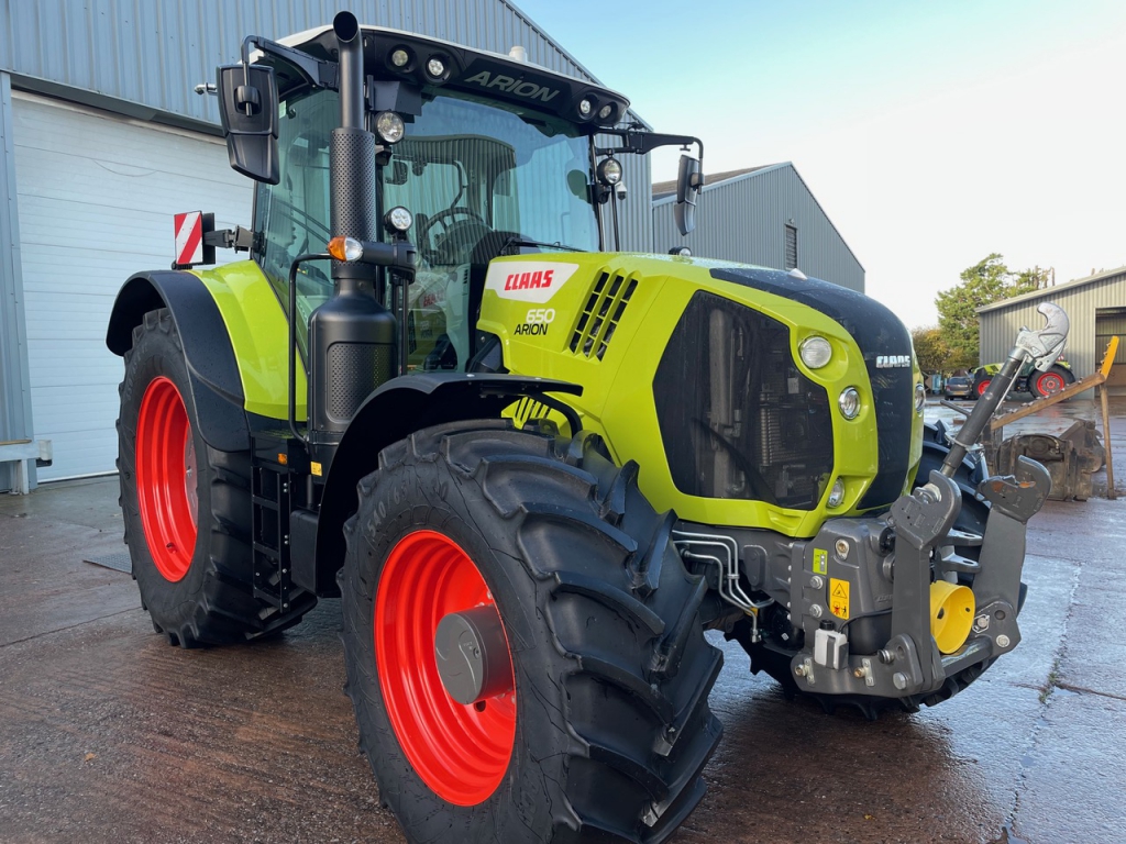 Claas Arion 650