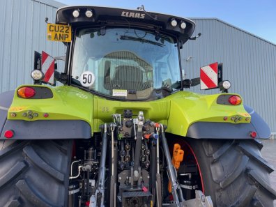 Claas Arion 650