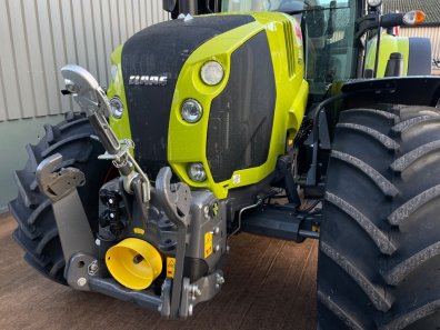 Claas Arion 650