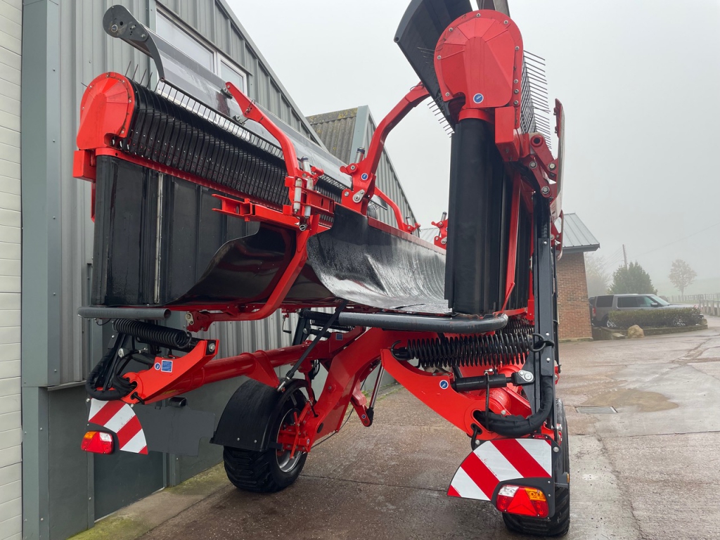 Kuhn Merge Maxx 1090