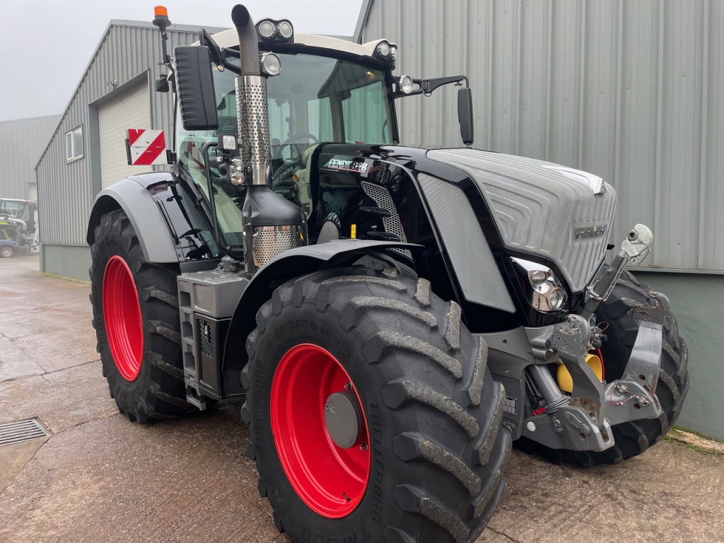 Fendt 828 Profi-Plus